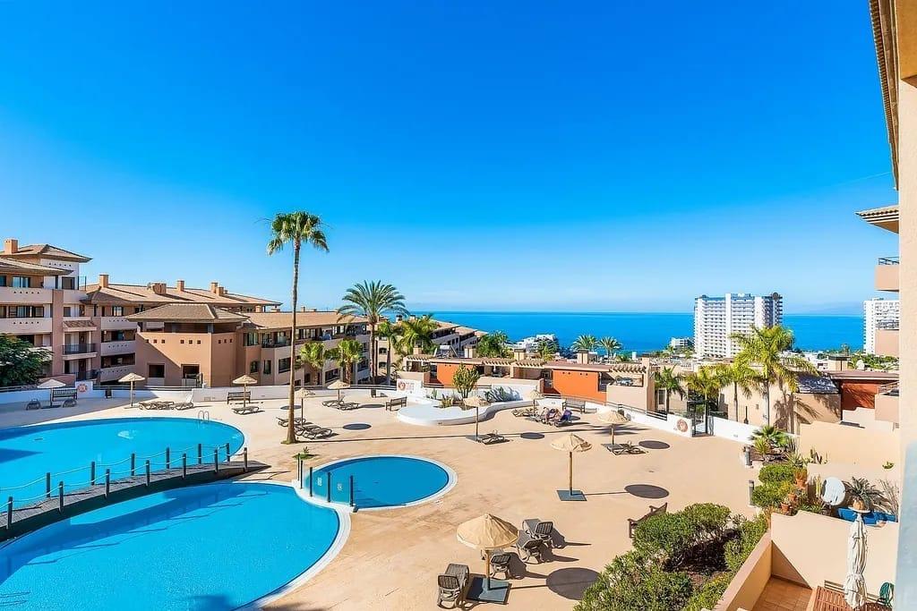 🏠 Furnished Apartment with Ocean and Pool Views – Available for Short and Long Stays