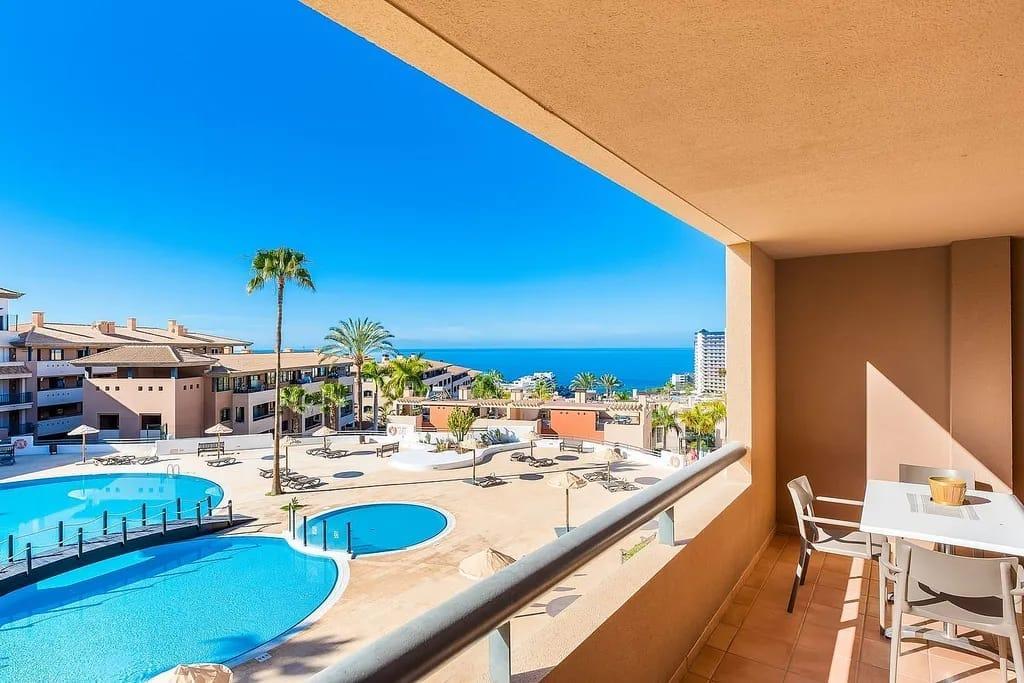 🏠 Furnished Apartment with Ocean and Pool Views – Available for Short and Long Stays