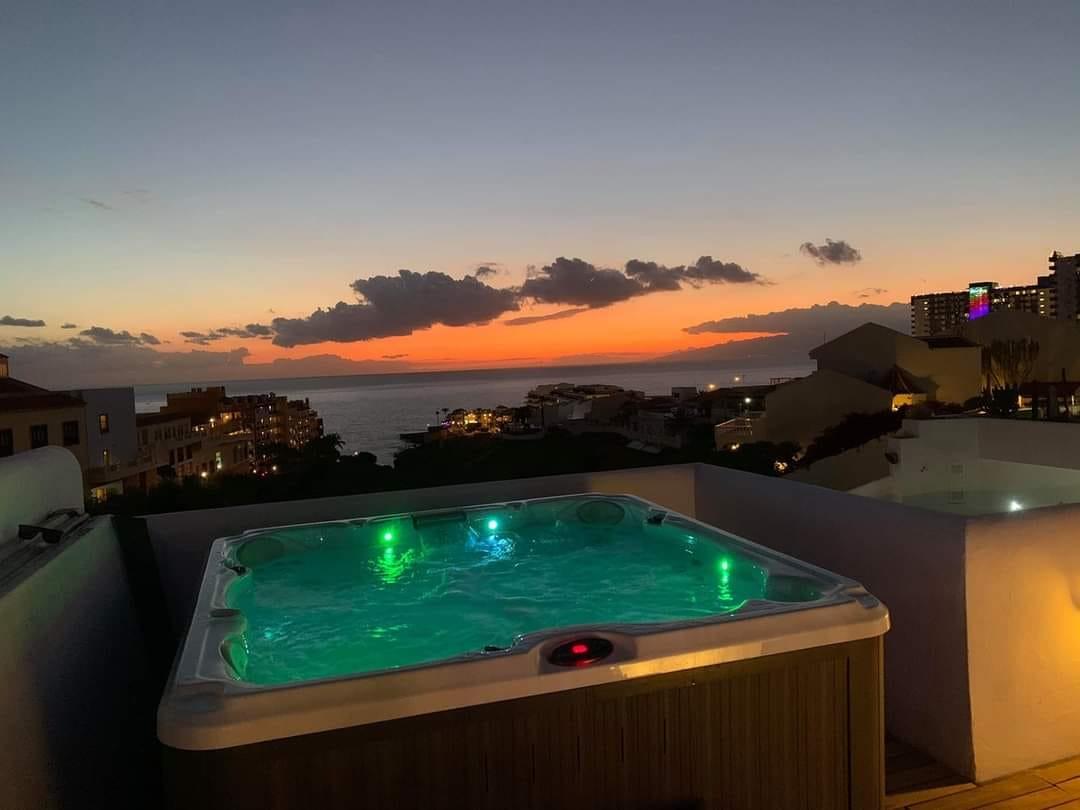 Seaside Duplex Apartment for Rent in Adeje Paradise, Playa Paraiso