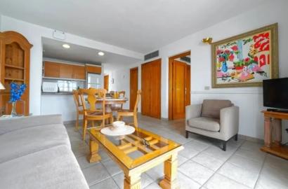 Bright 2 bedroom apartment