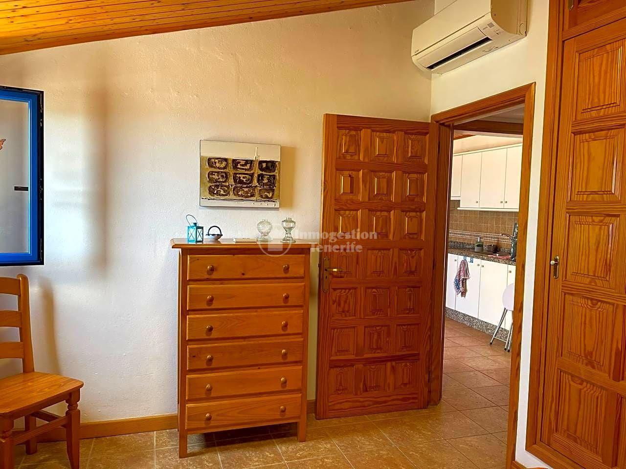 House for rent in Costa del Silencio-Las Galletas, Arona - Long Term