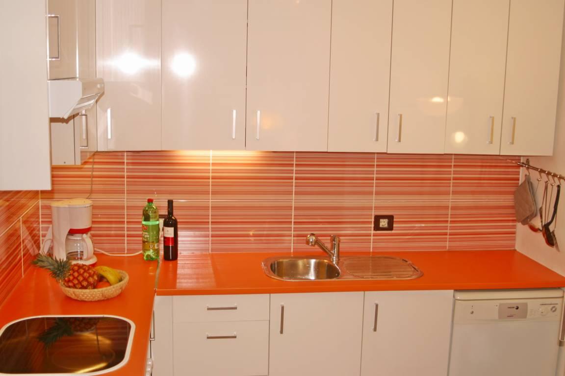 Friendly, family holiday home with barbecue