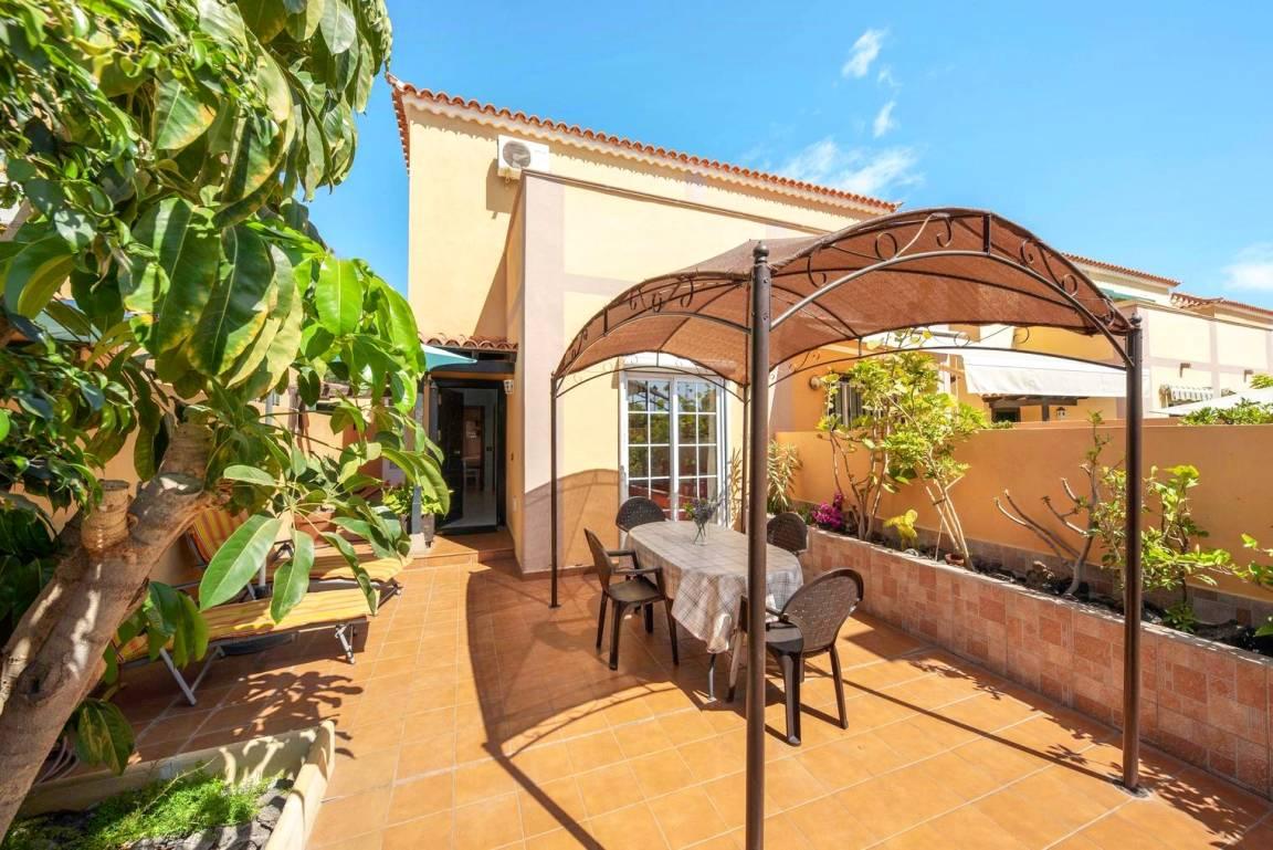 Friendly, family holiday home with barbecue