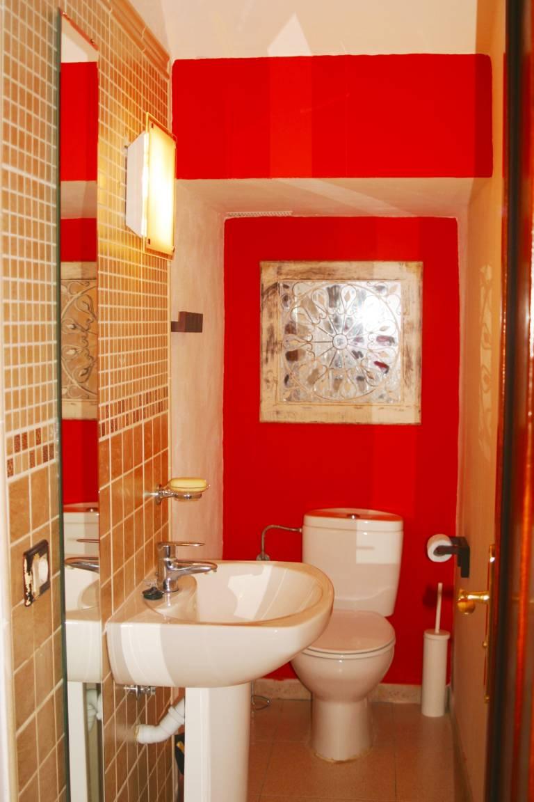 Friendly, family holiday home with barbecue